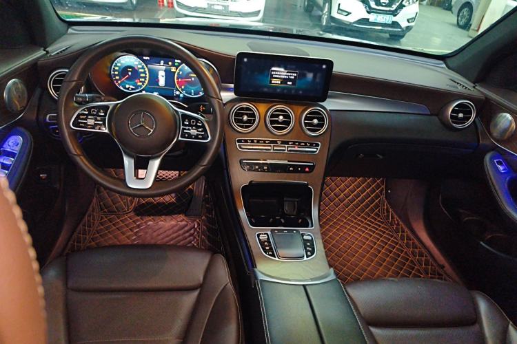 Used Mercedes-Benz GLC 2020 Facelift GLC 300 L 4MATIC Dynamic Edition