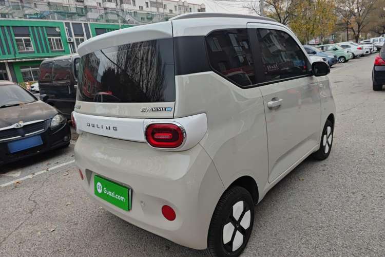 Used Wuling Hongguang MINIEV 2024 3rd Generation 215km Advanced Version