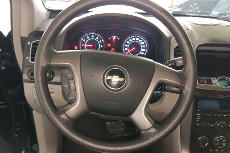 Used Chevrolet Captiva 2014 2.4L Two-Wheel Drive City Edition 5 Seats
