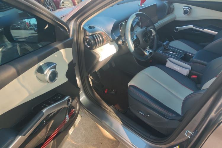 Used BYD Yuan PLUS 2023 Champion Edition 430KM Leading Model
