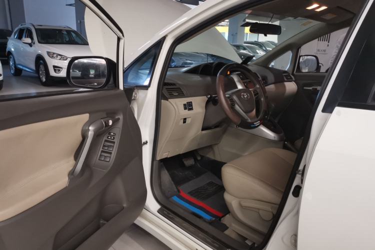 Used Toyota Verso 2011 180E CVT Elite Edition Driver Seat