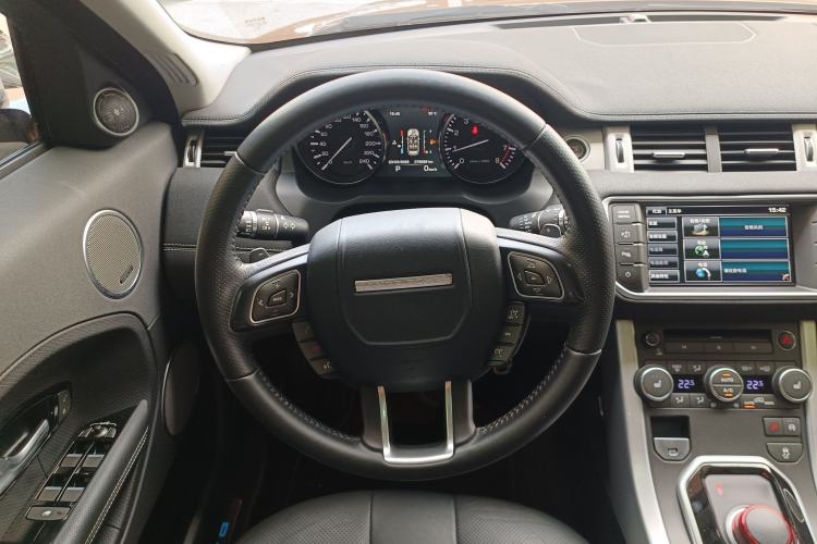 Used Land Rover Range Evoque 2014 2.0T 5-Door Ignite Edition Steering Wheel