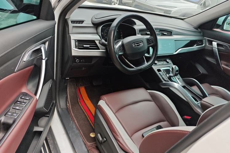 Used Geely Auto Emgrand X7 Sport 2022 1.8TD DCT Zhiya Trim Driver Seat