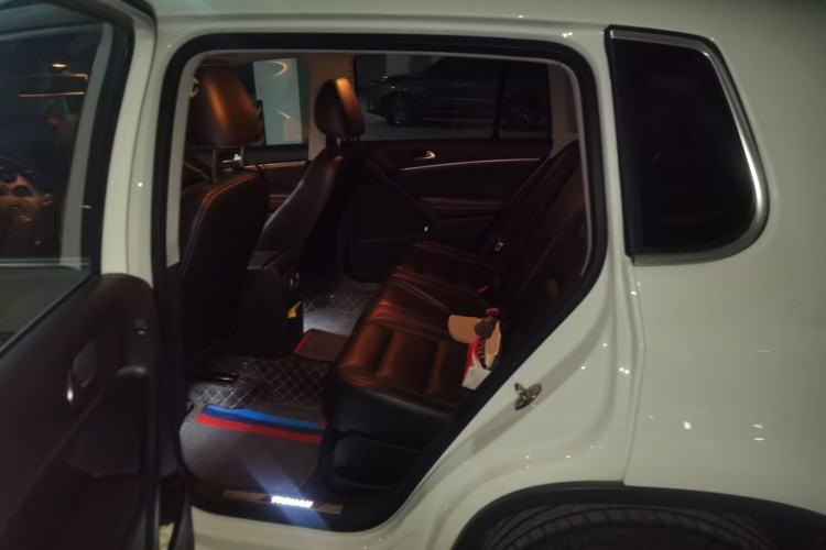 Used Volkswagen Tiguan 2016 300TSI Automatic Two-Wheel Drive Luxury Edition Left Rear Seat