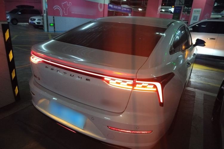 Used Bestune B70 2023 Third Generation 1.5T Automatic Enjoyment Version Rear Right 45 Deg