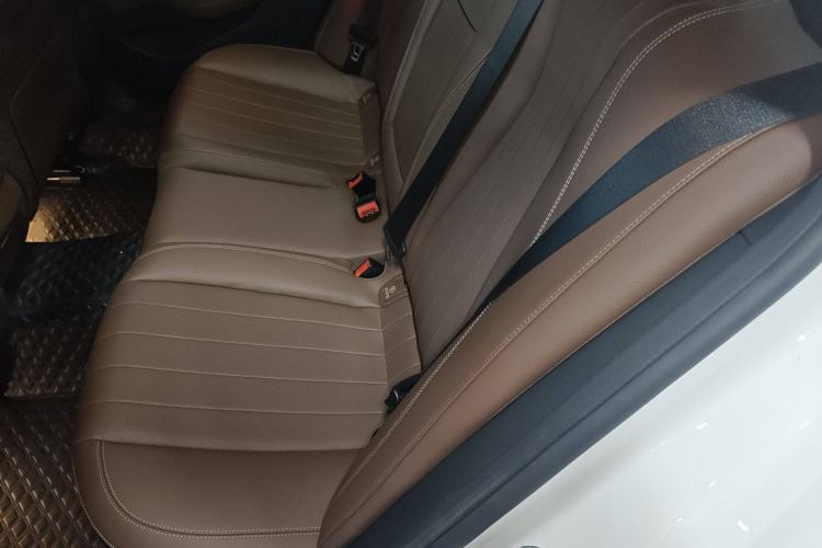 Used Mercedes-Benz E-Class 2022 E 300 Stylish Sports Edition
