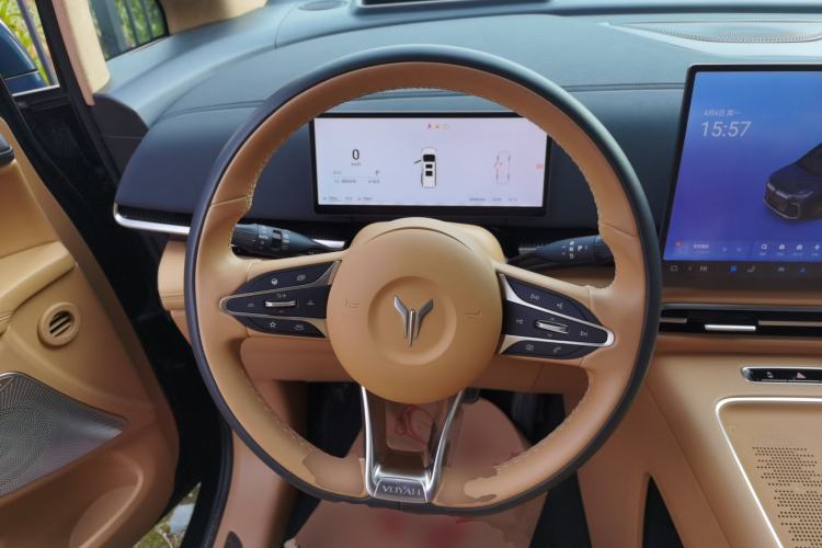 Used VOYAH Dream 2025 PHEV Four-Wheel-Drive Flagship Kunpeng Edition