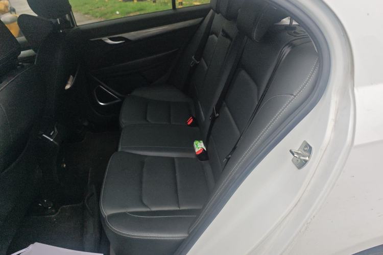 Used Geely Auto Emgrand 2019 Leading Edition 1.5L CVT Upward-Connected Model China VI Standard