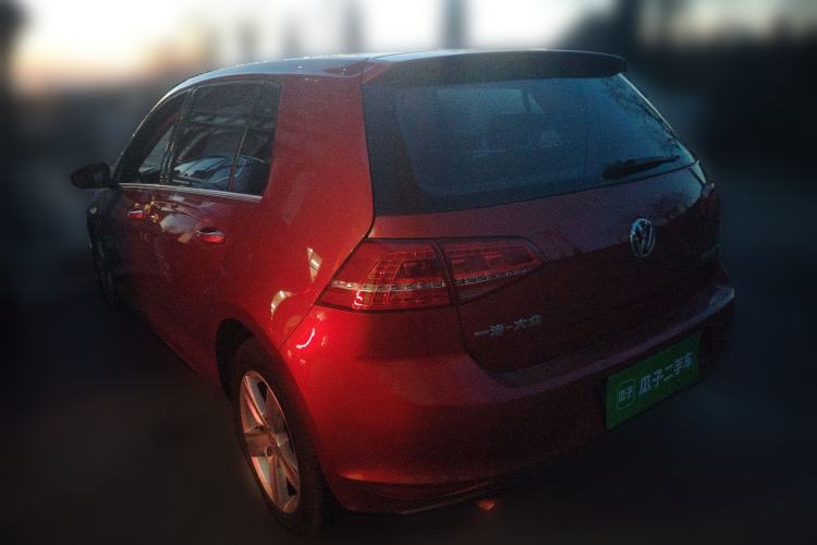 Used Volkswagen Golf 2015 1.4TSI Automatic Luxury Model
