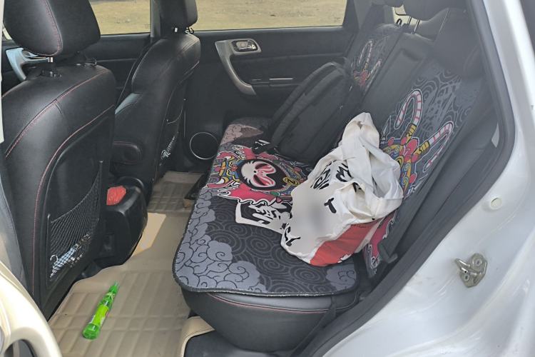 Used Haval H6 2015 Upgraded Model 1.5T Manual Two-Wheel Drive Elite Version