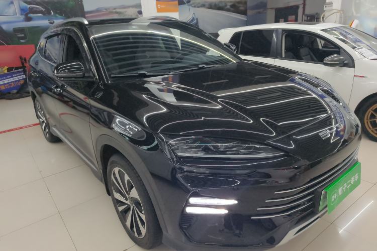 Used BYD Song PLUS New Energy 2023 Champion Edition DM-i 110KM Flagship PLUS Front Right 45 Deg