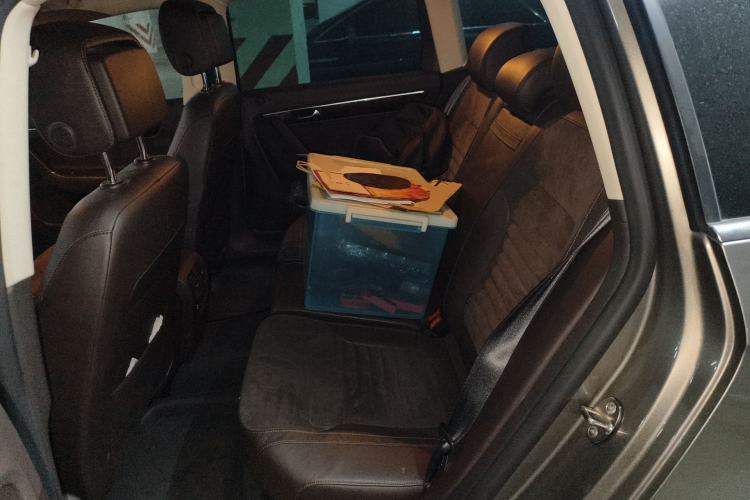 Used Volkswagen Magotan 2012 Travel Edition 2.0 TSI Comfort Version