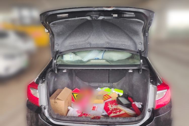 Used Honda Crider 2013 1.8L automatic luxury edition
