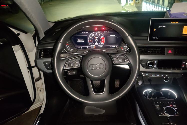 Used Audi A4L 2019 40 TFSI Fashion Edition China VI Emission Standard