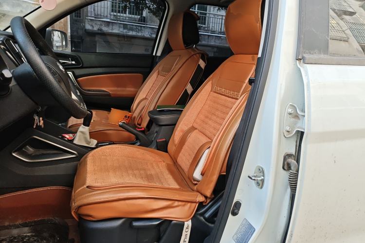 Used CHANGAN OSHAN CX70 2016 1.6L Manual Luxury Model Left Front Seat