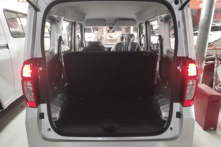 Used Wuling Zhiguang New Energy 2025 Comfort Model
