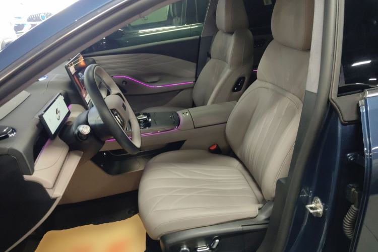 Used Geely Galaxy 8 2025 130km EM-P Starship Edition