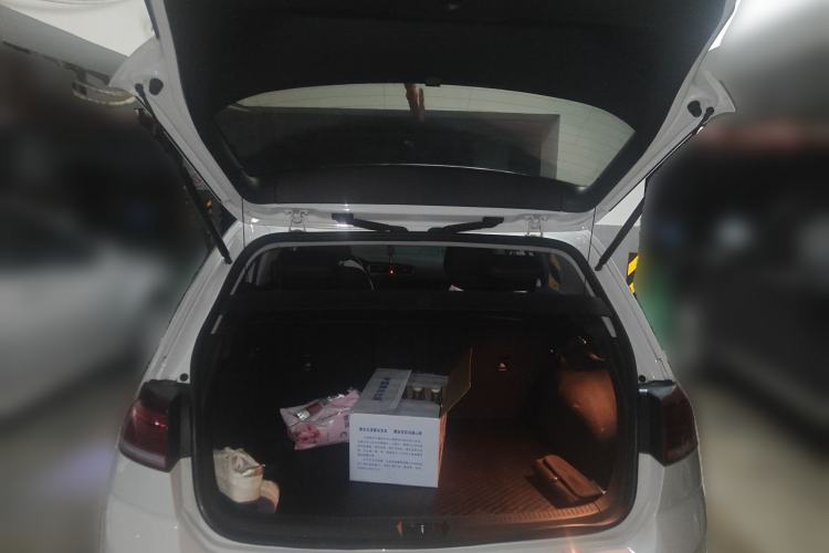 Used Volkswagen Golf 2018 1.6L Automatic Comfort Model
