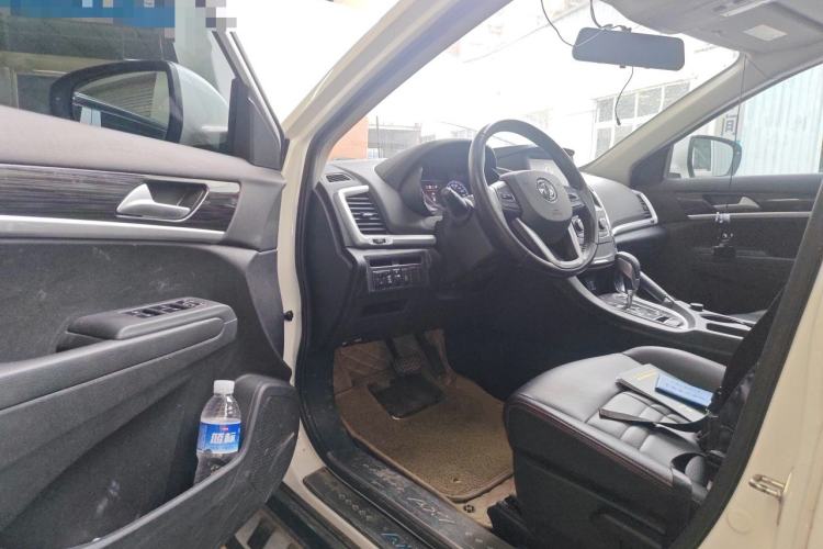 Used Dongfeng Aeolus AX7 2016 2.0L Automatic Zhiyi Trim
