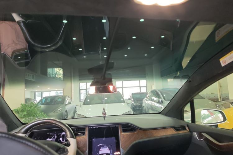 Used Tesla Model X 2019 Long-Range Version
