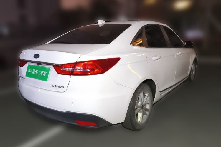 Used Ford Escort 2019 Revised Version 1.5L Automatic Enjoyment Type China VI Standard Rear Right 45 Deg