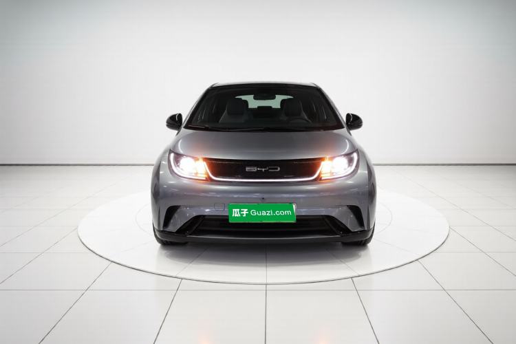 Used BYD Dolphin 2023 420 km Fashion Edition