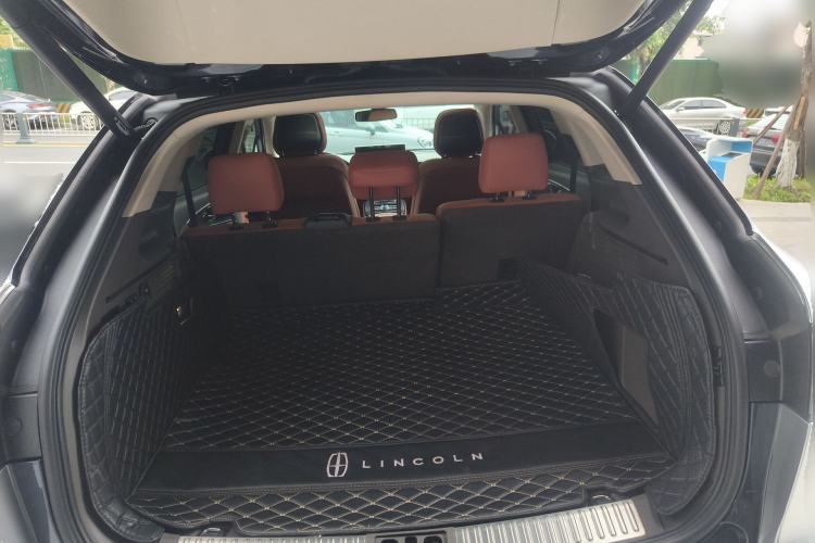 Used Lincoln Nautilus 2021 2.0T Two-Wheel Drive Zunyue Edition Trunk