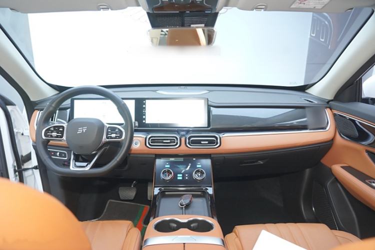 Used JETOUR Shanhai L7 2024 1.5T 120km MAX 5-Seater