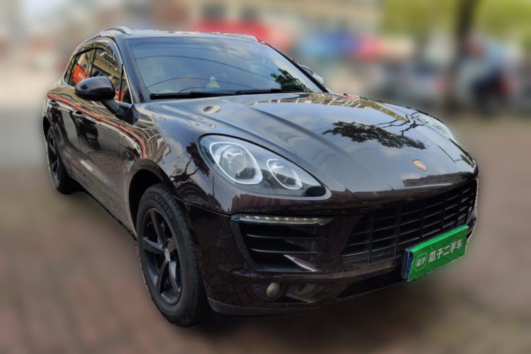 Used Porsche Macan 2014 Macan 2.0T Front Right 45 Deg