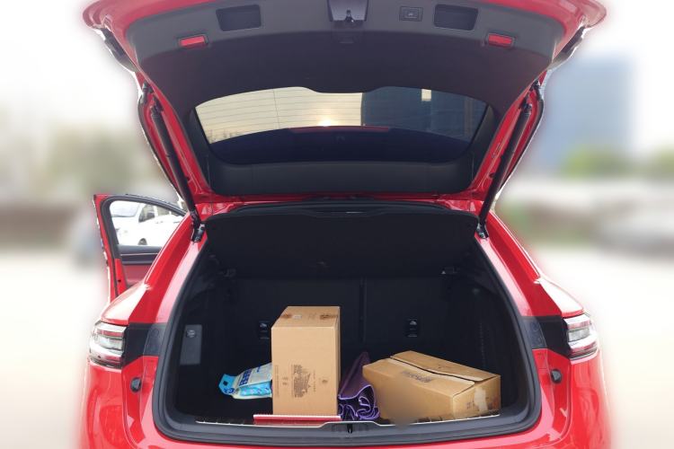 Used Hima AITO M5 2025 Extended-Range Ultra All-Wheel-Drive Version Trunk