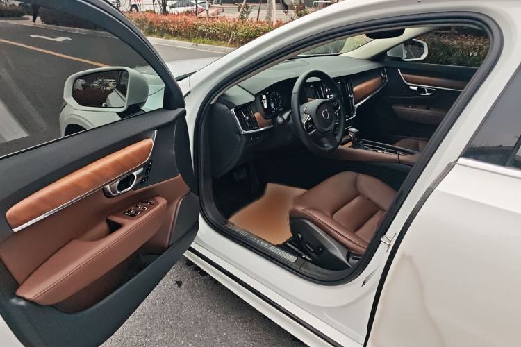Used Volvo S90 2020 T5 Zhiyi Luxury Edition Driver Seat
