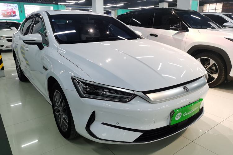 Used BYD Qin PLUS 2024 Honor Edition EV 420KM Beyond Model
