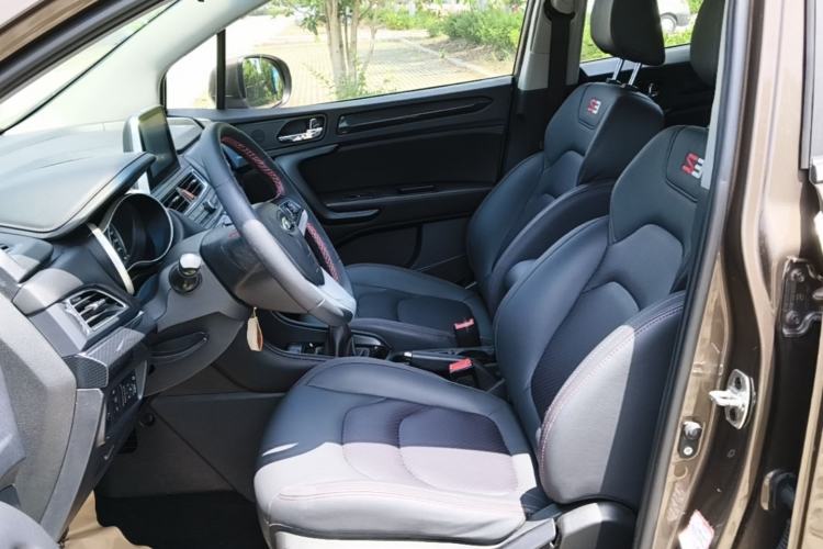 Used JAC Group Refine S3 2017 1.5L Manual Luxury Smart Model
