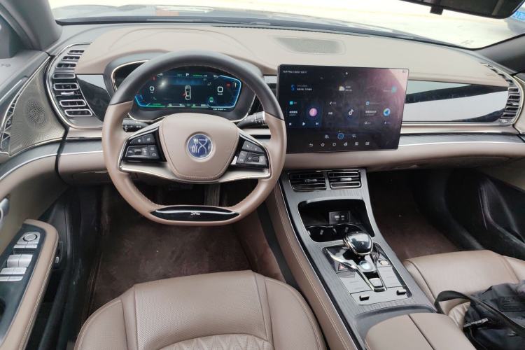 Used BYD Han 2023 DM-i Champion Edition 121KM Prestige Model