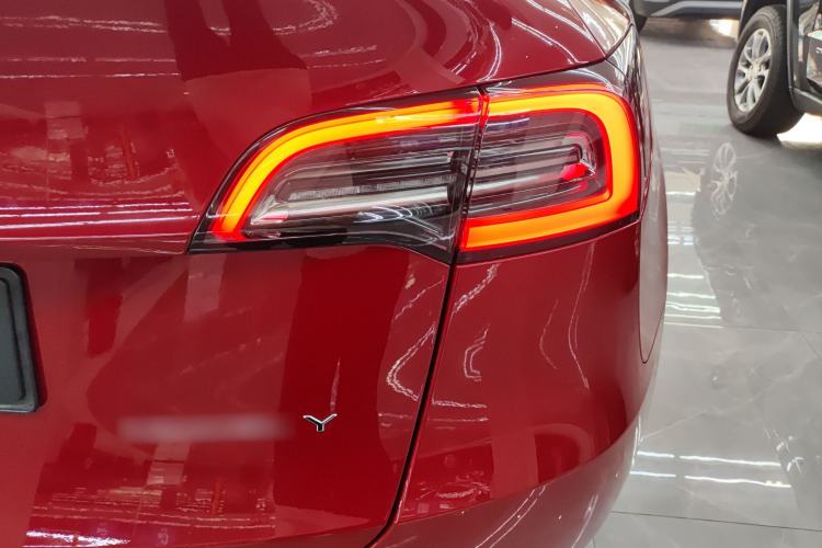 Used Tesla Model Y 2022 Rear-Wheel-Drive Version
