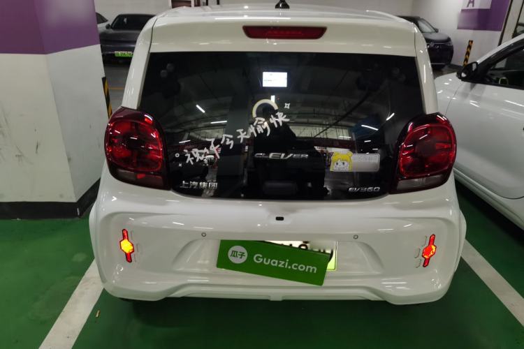 Used Roewe Clever 2021 302 km New Four-Seater Super-Efficient Version Rear