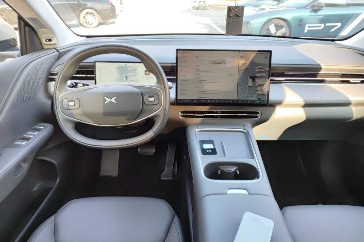 Used XPeng G6 2025 625 Long-Range Max Flagship Edition
