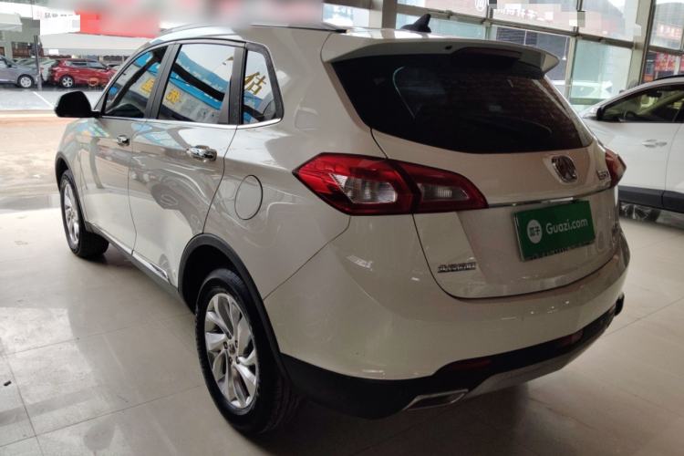 Used BAIC Weiwang S50 2016 1.5T Manual Joyful Luxury Edition Rear Left 45 Deg