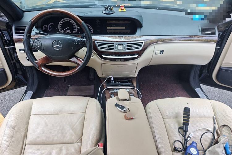 Used Mercedes-Benz S-Class 2010 S 400 L HYBRID
