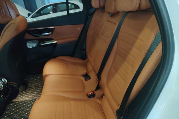 Used Mercedes-Benz GLC 2024 Refreshed GLC 300 L 4MATIC Dynamic Version 5 Seats