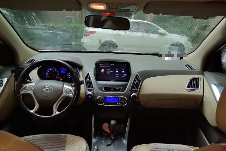 Used Hyundai ix35 2012 2.0L Automatic Two-Wheel Drive Elite Edition GLS
