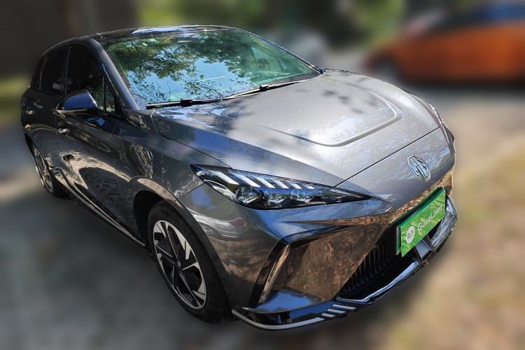 Used MG 4 EV 2022 520 km Flagship Edition Front Right 45 Deg