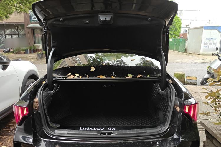 Used Lynk & Co 03 2025 1.5TD DCT Champion Edition Pro Trunk