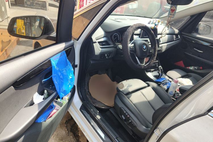 Used BMW 2 Series Gran Tourer 2019 220i Luxury Sports Package Driver Seat