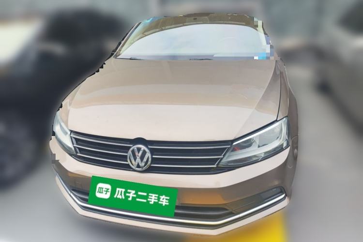 Used Volkswagen Sagitar 2015 1.6L Automatic Comfort Model Front