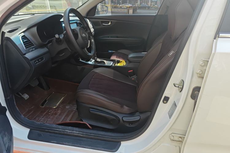 Used Kia K4 2014 1.8L Automatic GL Left Front Seat