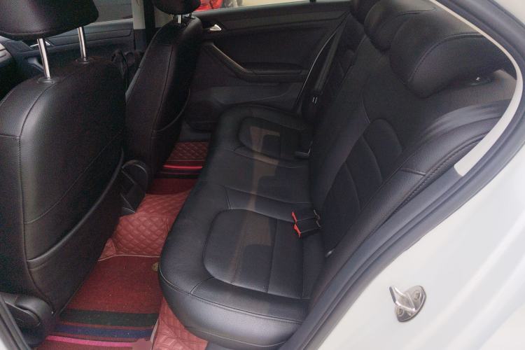 Used Volkswagen Jetta 2017 1.4L Manual Fashion Edition Left Rear Seat