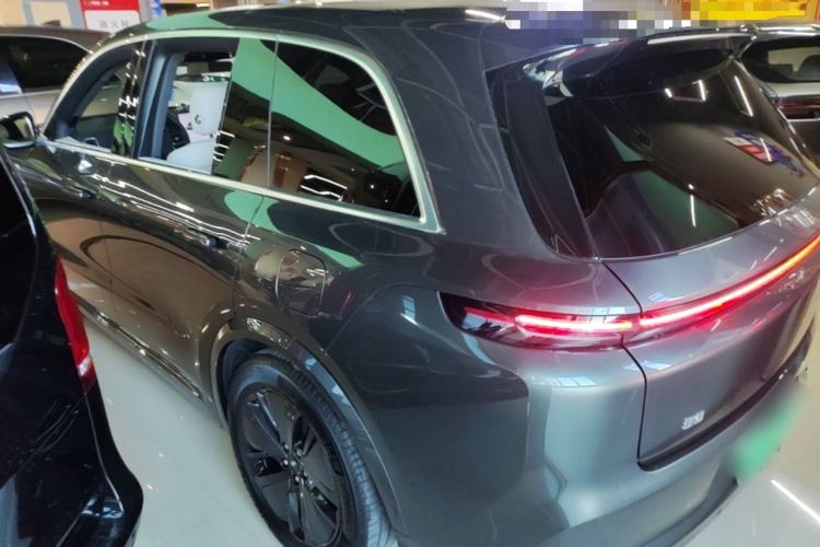 Used Li Auto L8 2024 Pro Model Rear Left 45 Deg