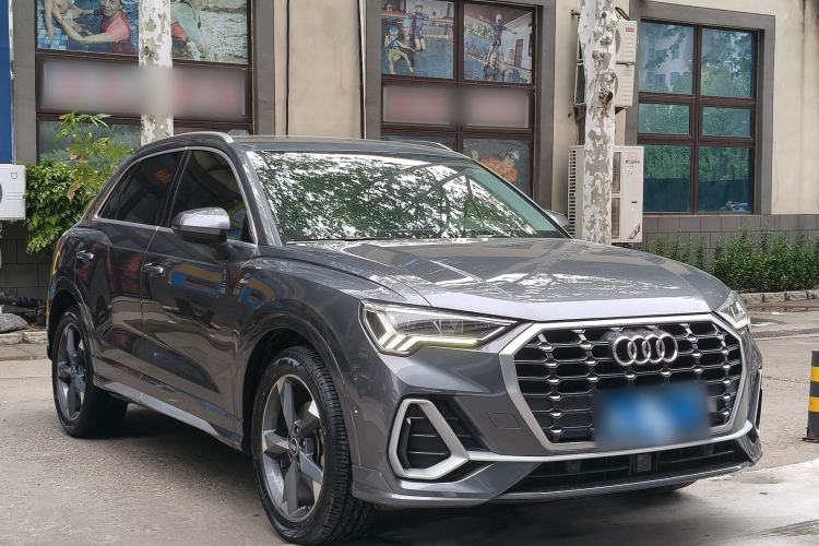 Used Audi Q3 2021 35 TFSI Fashion Dynamic Model Exterior 2