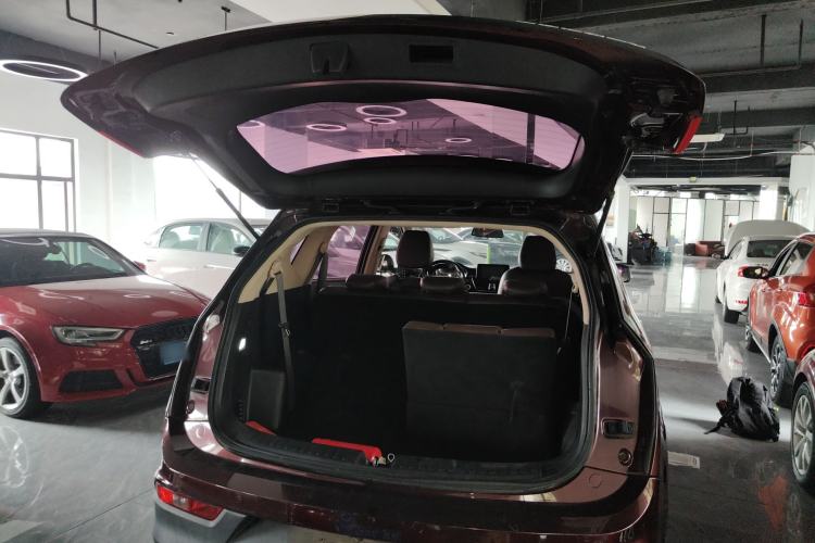 Used Baojun 560 2017 1.5T DCT Flagship Model 7 Seats